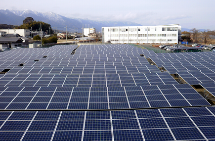 写真：太陽光発電施工例